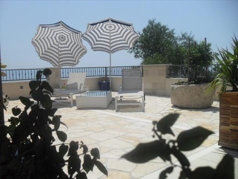 Charmantes Ferienhaus in Makarska mit Meerblick House in Tučepi