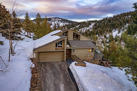 Bright 5BD Alpine Retreat - 5Min to Alpine Meadows Casa in Sierra Nevada