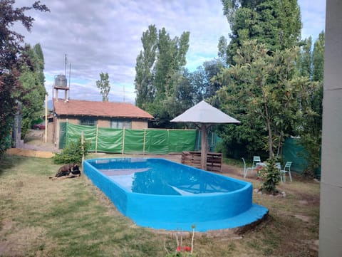 Casa Entre Viñas House in Luján de Cuyo