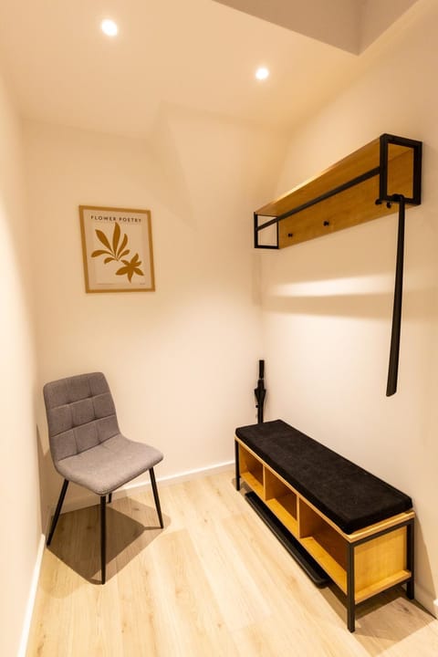 soulscape Apartments Zwickau kompakter LOFT-Wohnraum mit Lift direkt in die Wohnung, modern, zentrumsnah, gratis WIFI Condo in Zwickau