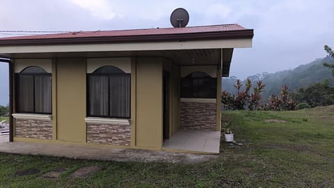 CASA DE CAMPO Apartment in Cartago Province, Costa Rica