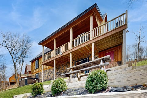 Alpine Lodge House in Deep Creek Lake