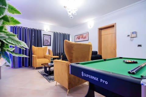 Billiard, Table tennis, Living room