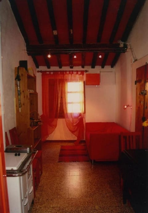 Studio für 3 Personen  1 Kind ca 45 qm in Campiglia Marittima, Toskana Etruskische Küste Wohnung in Campiglia Marittima