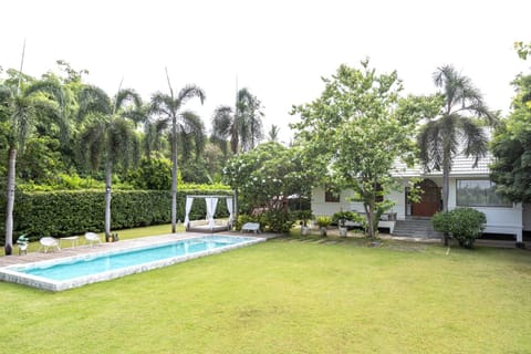 Day, Garden view, Pool view, Swimming pool