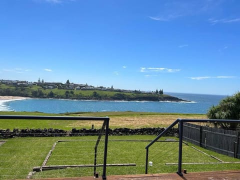 Kiama Ocean Retreat House in Kiama