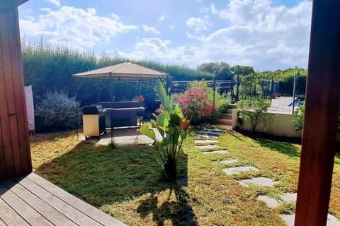 Maison de vacances avec piscine proche mer et montagne House in Ghisonaccia