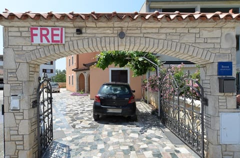 Ferienwohnung für 6 Personen ca 90 qm in Fažana, Istrien Istrische Riviera Apartment in Fažana