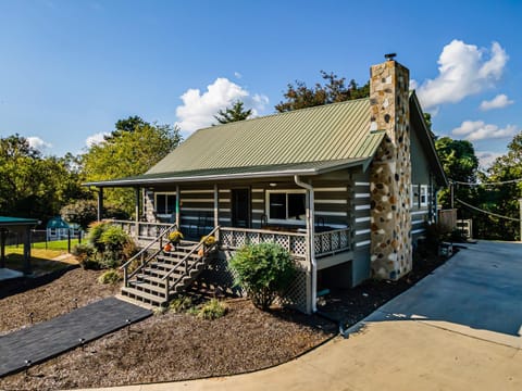 Property building, Day, Garden