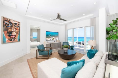 Rum Point Resort 501 Penthouse Condominio in Sand Point Road