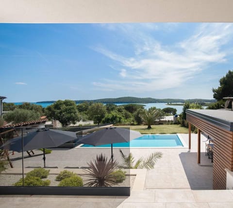 Ferienhaus mit Privatpool für 8 Personen ca 200 qm in Pomer, Istrien Istrische Riviera House in Medulin