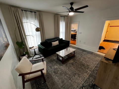 Charming & Newly Renovated 2BR in St Albans Condominio in Saint Albans City