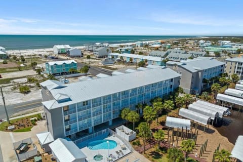 Salty Daydream Apartment in Mexico Beach