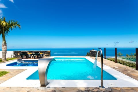 Sea view, Swimming pool