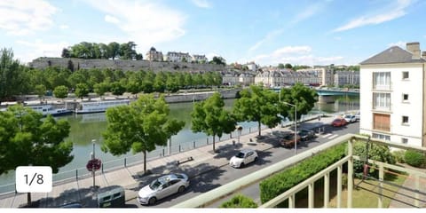 Appartement Amaya 1 - 100 m2 Paris 2024 Apartment in Pontoise