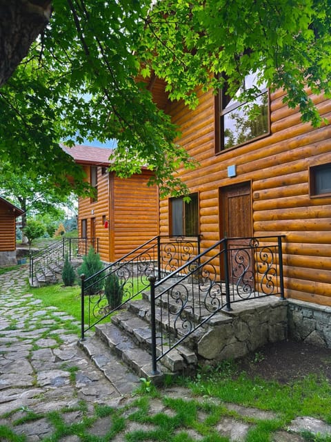 Property building, Neighbourhood, Street view