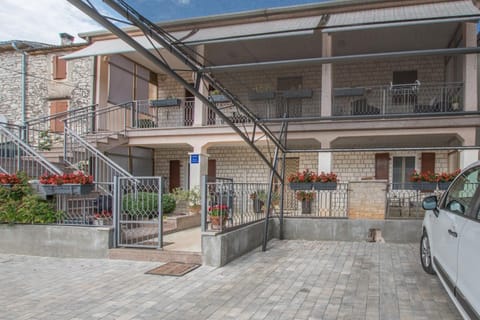 Ferienwohnung für 4 Personen ca 56 qm in Murine, Istrien Istrische Riviera Apartment in Istria County