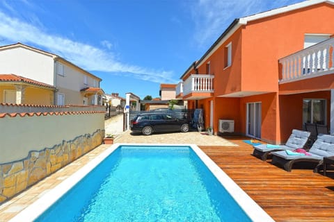 Ferienhaus mit Privatpool für 6 Personen ca 80 qm in Barbariga, Istrien Istrische Riviera House in Peroj