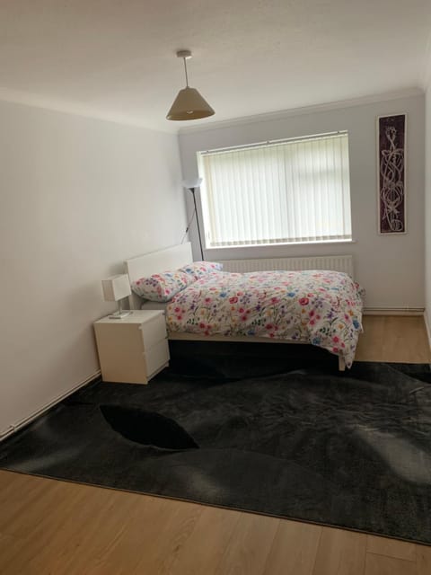 1 Bedroom Flat Apartment Bromley Condo in Beckenham