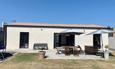 Villa de 100m² climatisée sur Mèze Villa in Mèze