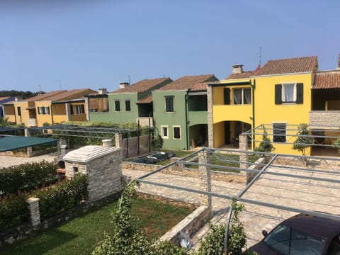 Ferienwohnung für 6 Personen ca 75 m in Bašanija, Istrien Umag und Umgebung Apartment in Istria County