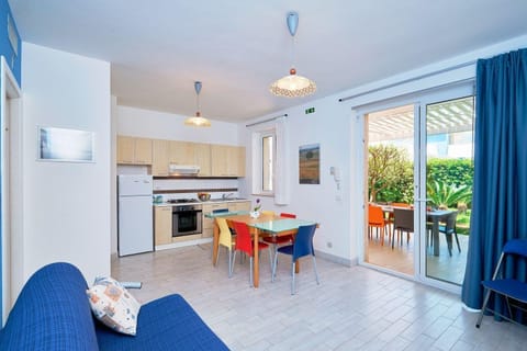 Ferienwohnung in Marina Di Ragusa mit Terrasse, Grill und Garten Apartment in Marina di Ragusa