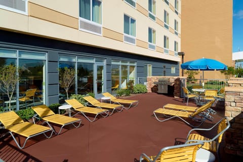 Fairfield Inn & Suites by Marriott Fayetteville North Hotel in Fayetteville