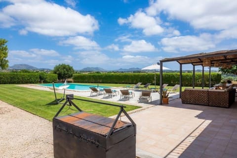 Charmantes Ferienhaus in Manacor mit privatem Pool House in Llevant