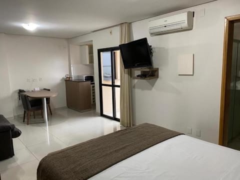 Hotel Crystal Place Apartment in Goiania