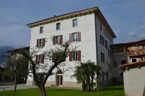 Facade/entrance, Facade/entrance, Garden