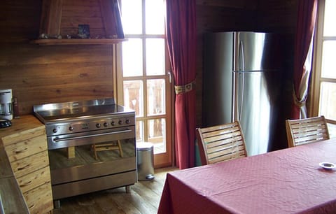 Odalys Chalet Melusine Chalet in Huez