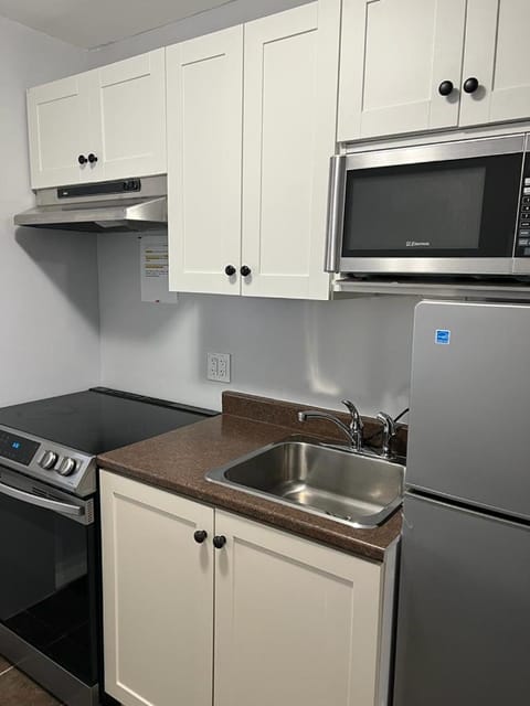 Kitchen or kitchenette, kitchen