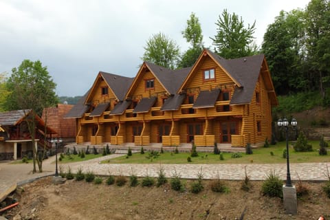 Recreation Complex Uzhanski Kupeli Resort in Lviv Oblast