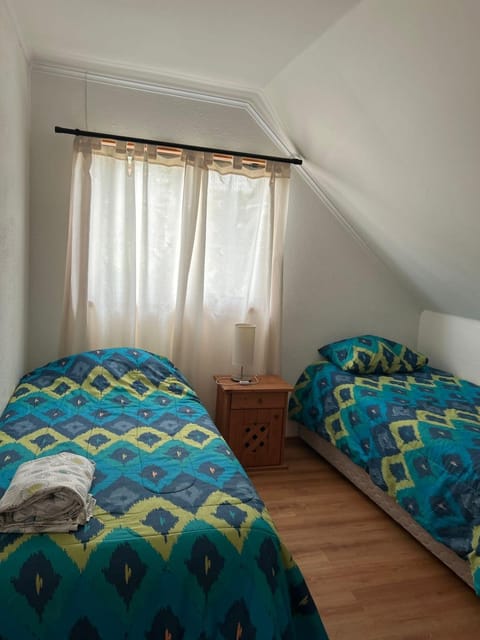 Amplia casa con muchas habitaciones Bed and Breakfast in La Serena