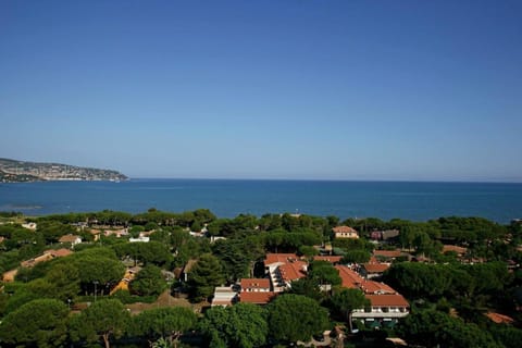 Wohnung in Giannella mit Terrasse Apartment in Giannella