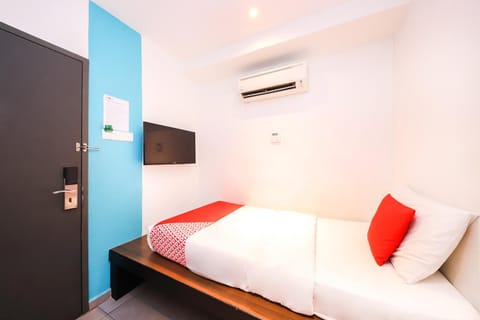 Super OYO 246 Link Inn Hotel in Johor Bahru