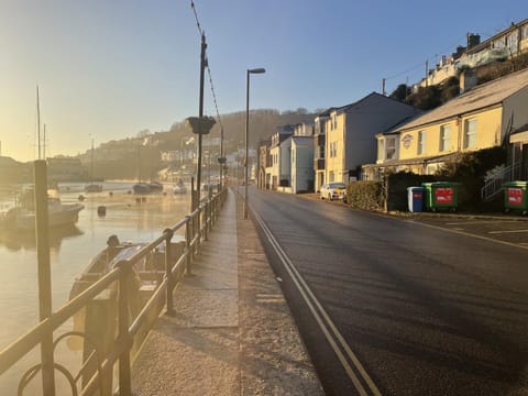 Little Mainstone Guest House Alojamiento y desayuno in Looe