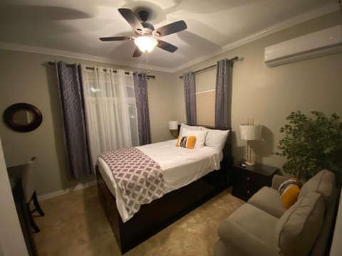 Island Breeze Guest Suite Location de vacances in Nassau