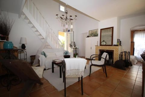 Valbonne - Villa dans le domaine privé Val d'Azur avec piscine, tennis Villa in Valbonne