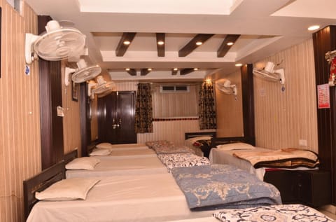 Hotel Comfort Hostel Charbagh Inn Lucknow Hotel in Lucknow