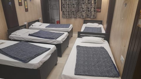 Hotel Comfort Hostel Charbagh Inn Lucknow Hotel in Lucknow