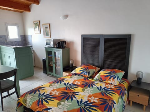 Large studio close to the beach Apartment in Saint-Martin-de-Ré