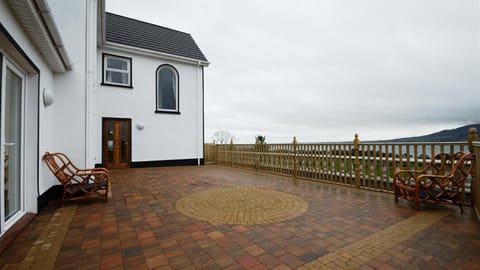 Bird's eye view, BBQ facilities, Balcony/Terrace, Lobby or reception, Sea view, Facility for disabled guests