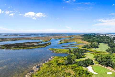 Beach Par Tee House in Corolla