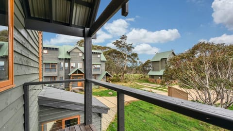 Property building, Balcony/Terrace