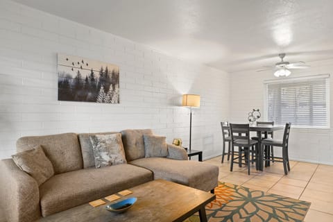 Pinchot Uno - Old Town Scottsdale Apartment in Scottsdale