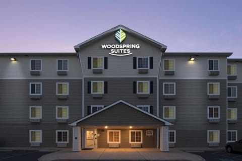 WoodSpring Suites Augusta Riverwatch Hotel in Augusta