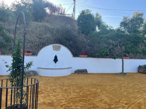 Casa Rural Los Menestrales Country House in Sierra Norte de Sevilla