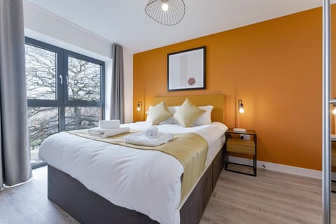 StayZeni, Hardwick House Derby Modern 2 Bed Flat Apartment in Derby