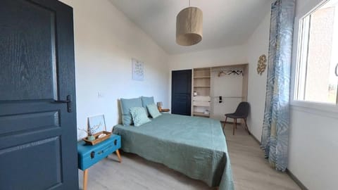 Spacious 2 bedroom Apartment with Garden Near Pezenas Apartment in Nézignan-l'Évêque